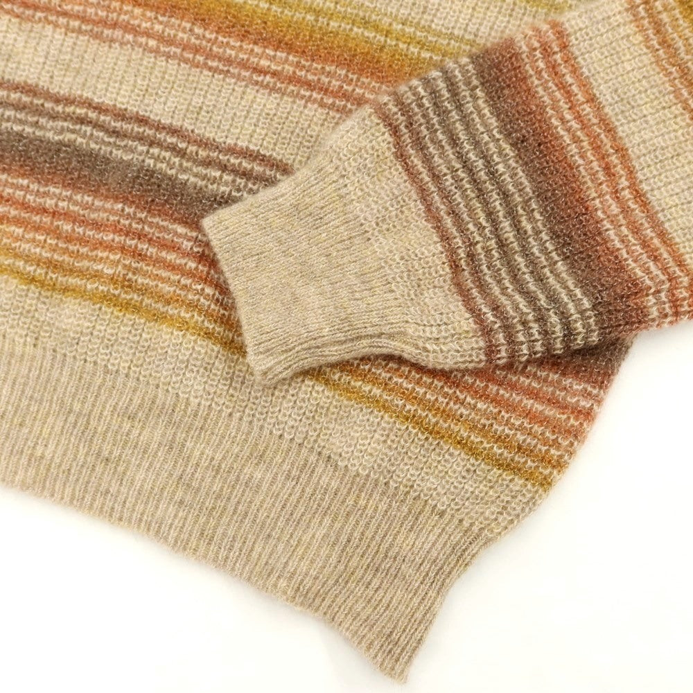 【中古】ムカイ MUKAI 2022年秋冬 モヘアナイロン ボーダー柄 クルーネックニット ブラウンベージュ系xマルチカラー【 1 】【 状態ランクA 】【 メンズ 】