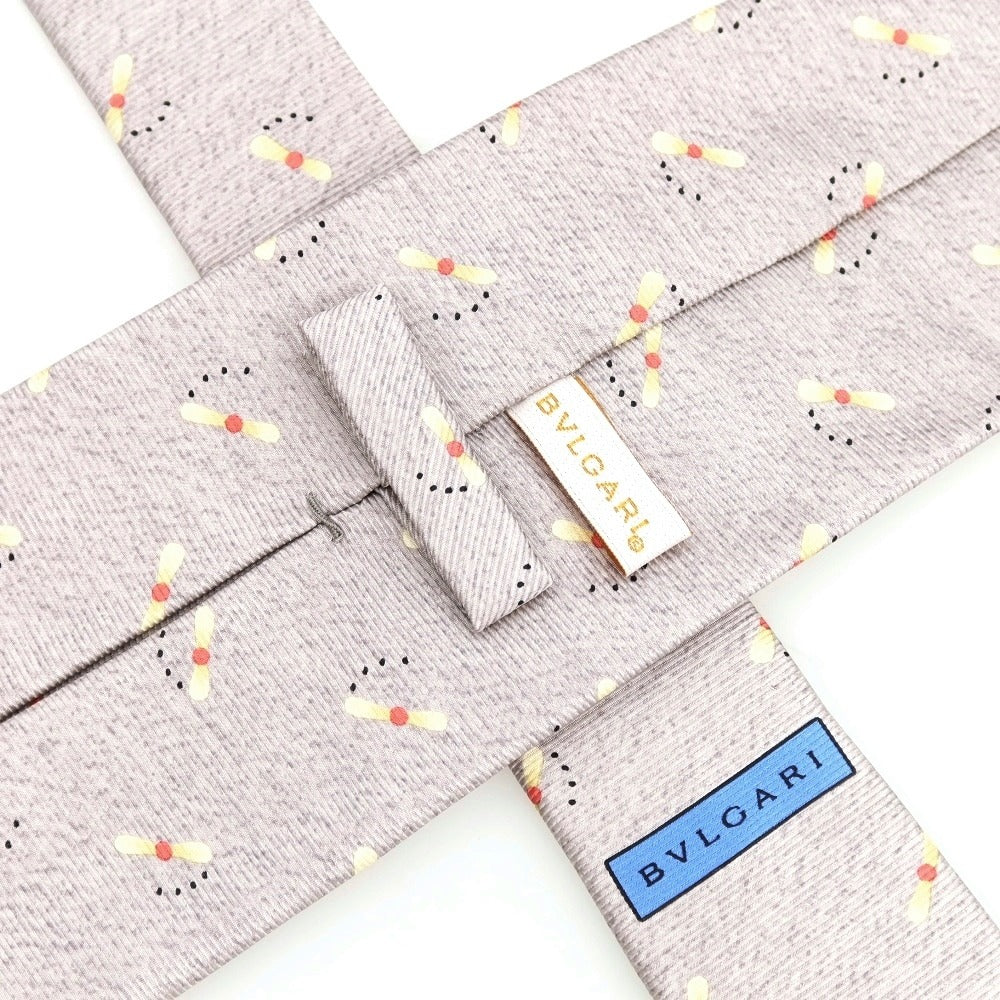 【中古】ブルガリ BVLGARI プリント クワトロピエゲ シルク ネクタイ ライトグレー【 状態ランクB 】【 メンズ 】