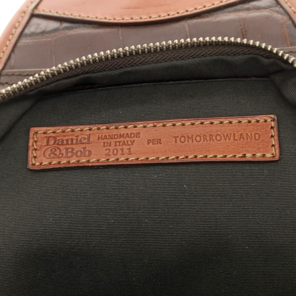 【中古】ダニエルアンドボブ Daniel & Bob TOMORROWLAND別注 型押しレザー ショルダーバッグ ブラウン【 状態ランクB 】【 メンズ 】