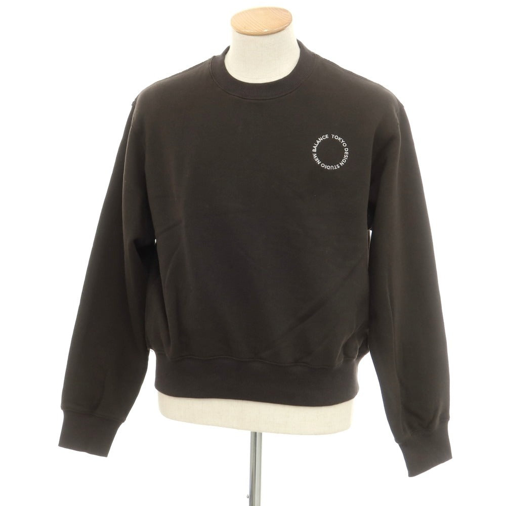 【中古】トウキョウデザインスタジオニューバランス TOKYO DESIGN STUDIO New Balance 2024年秋冬 コットン クルーネック スウェット チャコール【 1 】【 状態ランクB 】【 メンズ 】