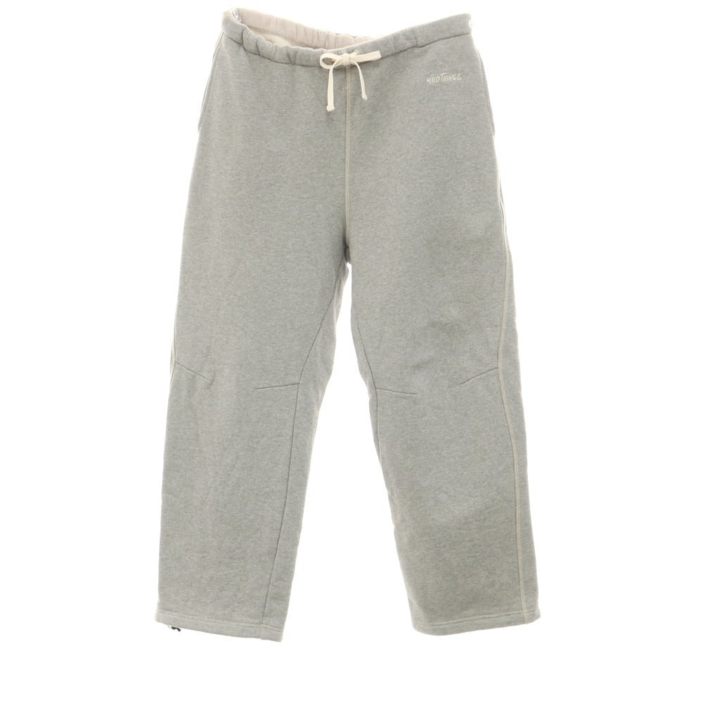 【中古】ワイルドシングス WILDTHINGS × THRIFTWEARMARKET & FLEAMARKET TOUrr × Firsthand 2024年秋冬 コットン系 スウェットパンツ ライトグレー【 表記なし(L位) 】【 状態ランクB 】【 メンズ 】