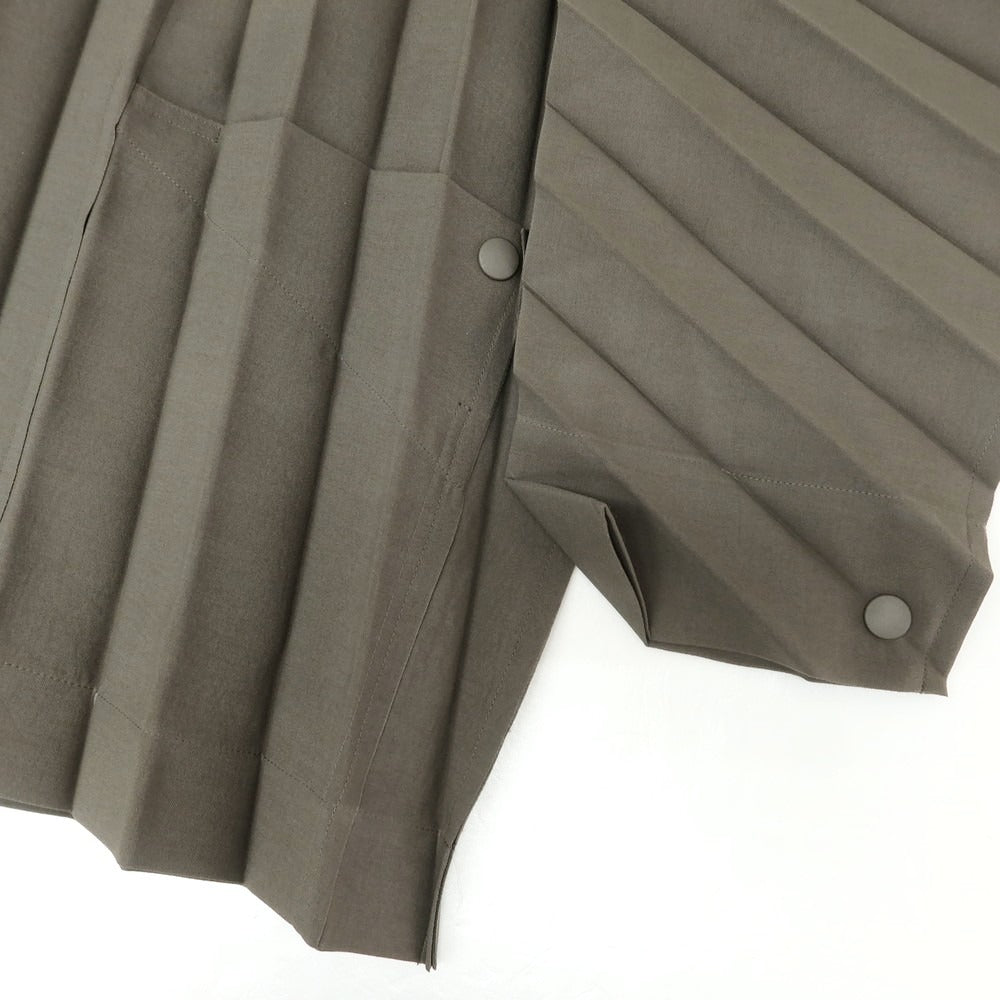 【中古】オム プリッセ イッセイミヤケ HOMME PLISSE ISSEY MIYAKE プリーツ加工 ブルゾン グレイッシュカーキ【 表記なし(L位) 】【 状態ランクA 】【 メンズ 】