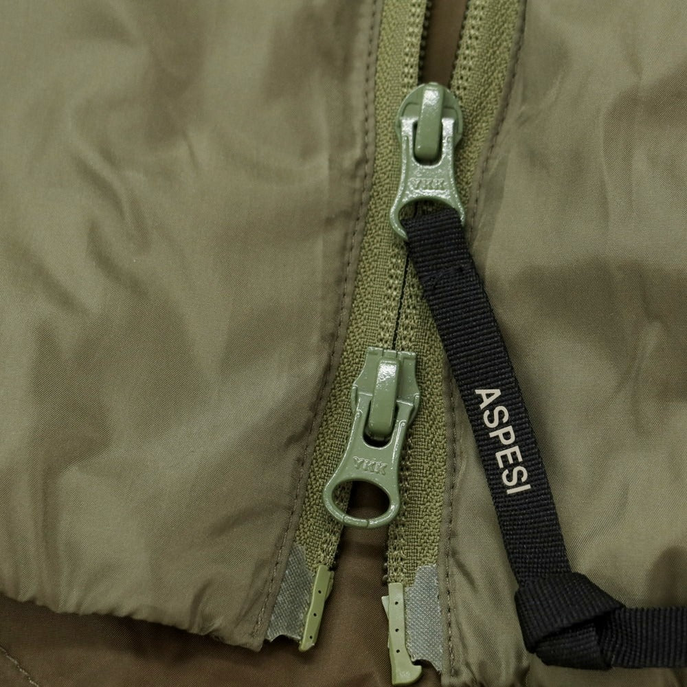 【新品】アスペジ ASPESI ナイロン 中綿ブルゾン オリーブ【 L 】【 状態ランクN 】【 メンズ 】