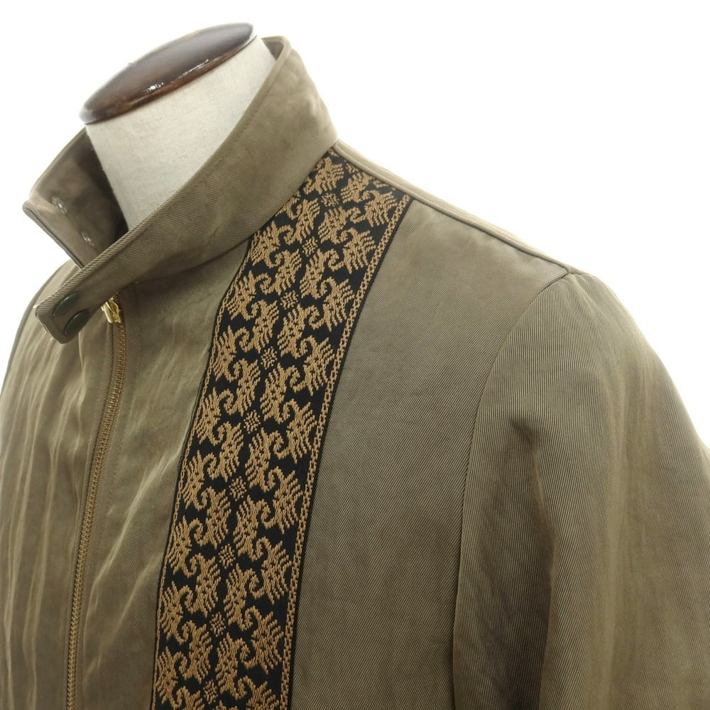 【新品アウトレット】フェノメノン ビヨンド ディスクリプション p.b.d. ナイロン スタンドカラー ジップアップ ブルゾン オリーブカーキ系【 L 】【 状態ランクN- 】【 メンズ 】