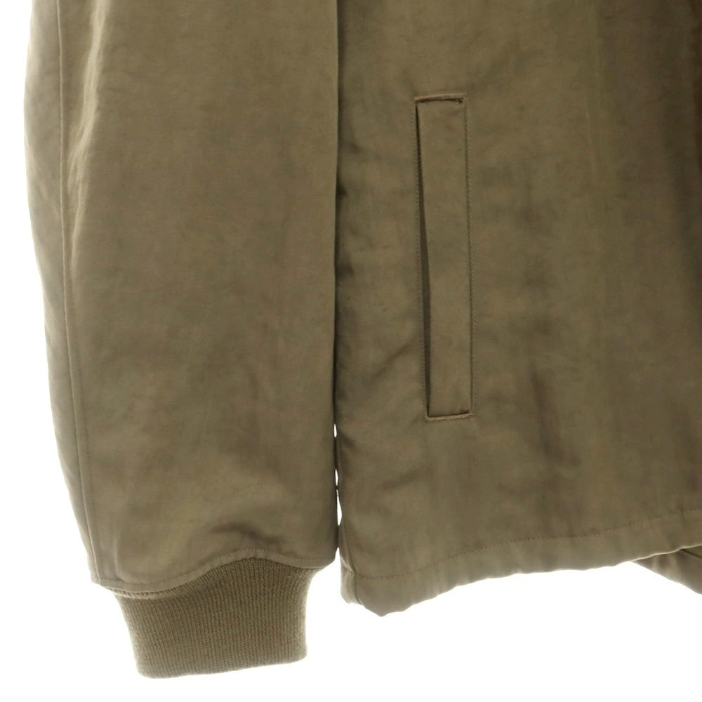 【新品アウトレット】フェノメノン ビヨンド ディスクリプション p.b.d. ナイロン スタンドカラー ジップアップ ブルゾン オリーブカーキ系【 L 】【 状態ランクN- 】【 メンズ 】