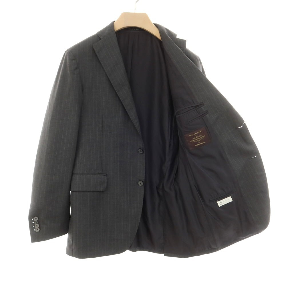 【中古】タリアトーレ TAGLIATORE ISETAN別注 ウール ストライプ 2つボタンスーツ ダークグレー【 表記不明(L位) 】【 状態ランクD 】【 メンズ 】