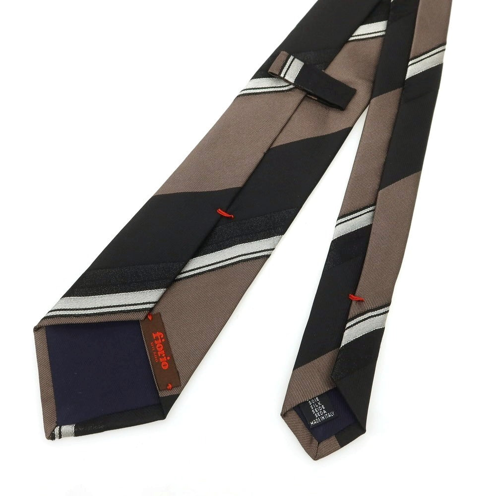 【中古】フィオリオ FIORIO シルク ストライプ柄ネクタイ ウォームグレーxブラック【 状態ランクB 】【 メンズ 】