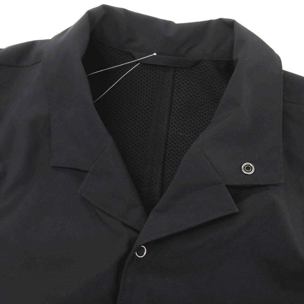 【中古】オム プリッセ イッセイミヤケ HOMME PLISSE ISSEY MIYAKE 2025年春夏 ポリエステル系 パッカブル オープンカラー ロング カジュアルシャツ ブラック【 表記なし(L位) 】【 状態ランクA 】【 メンズ 】