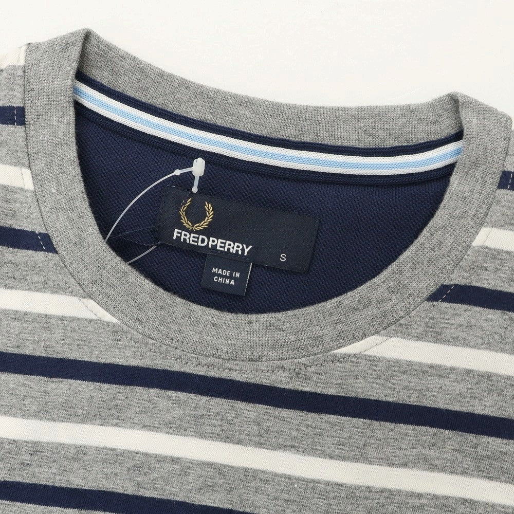 【中古】【未使用】フレッドペリー FRED PERRY コットン ボーダー クルーネック 半袖Tシャツ グレーxネイビー×ホワイト【 S 】【 状態ランクS 】【 メンズ 】