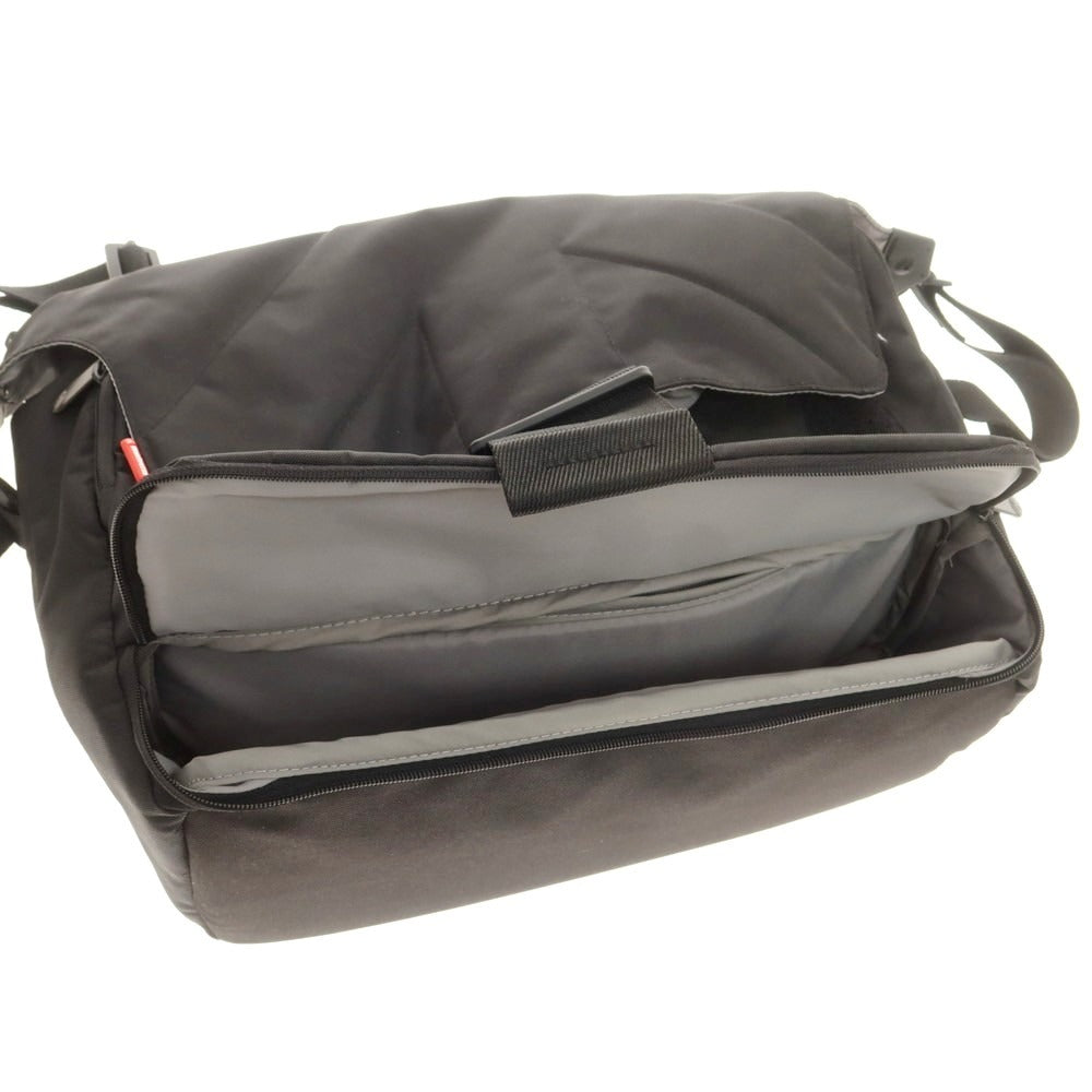 【中古】マンフロット Manfrotto ポリエステル ショルダーバッグ カメラバッグ ブラック【 状態ランクB 】【 メンズ 】