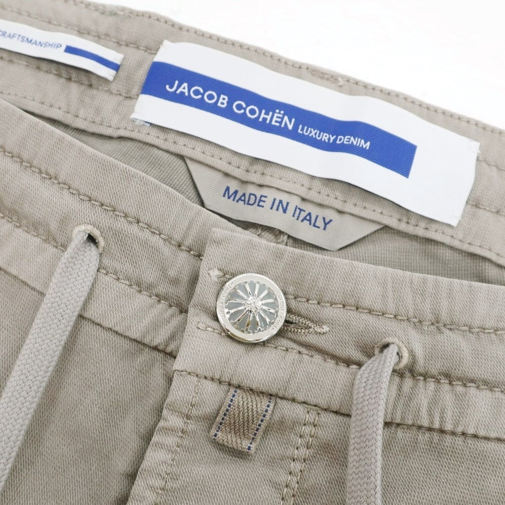 【新品】ヤコブコーエン JACOB COHEN PHARREL ACTIVE ストレッチ コットンリヨセル イージー 5ポケットパンツ グレージュ系【 34 】【 状態ランクN 】【 メンズ 】
