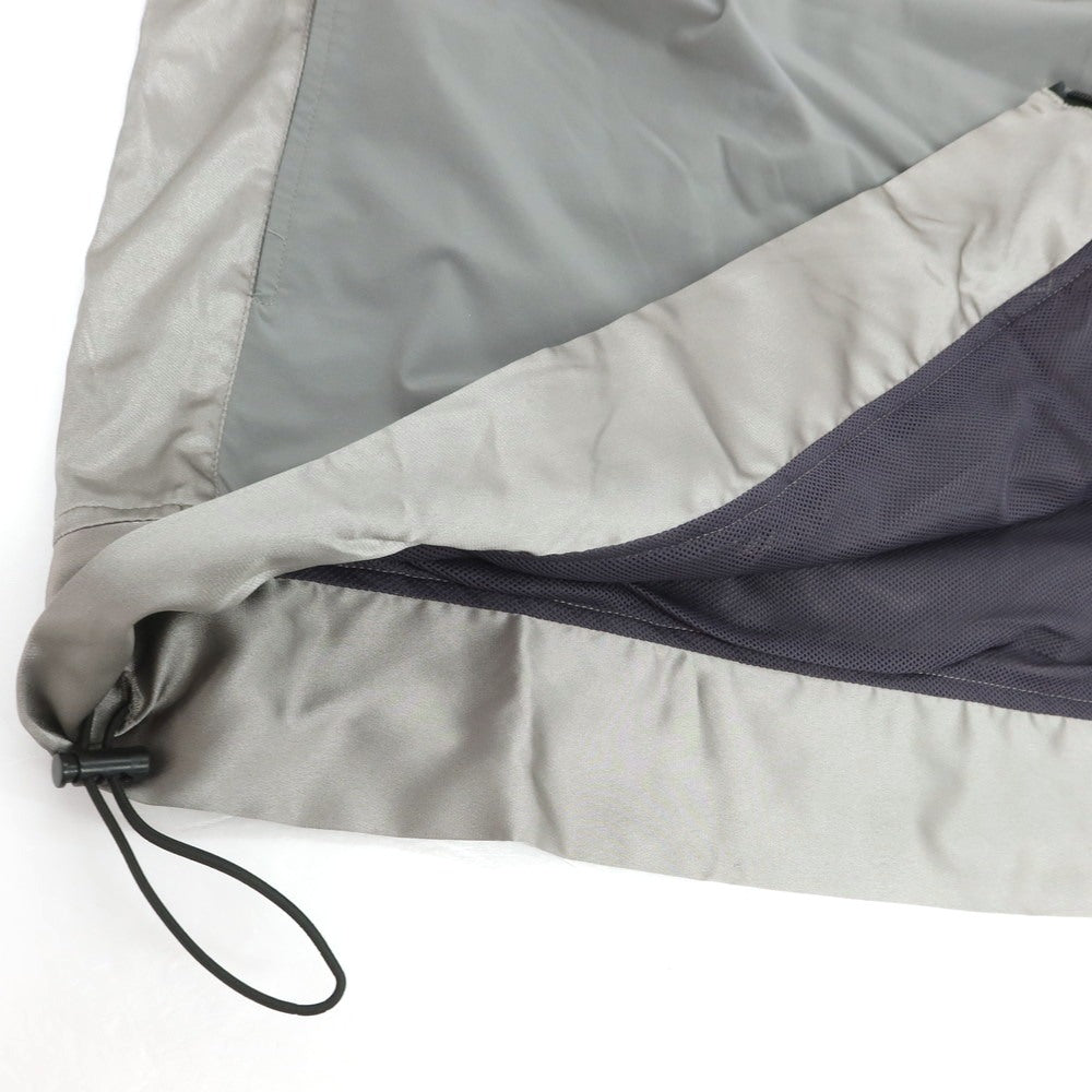 【中古】ウノピュウノウグァーレトレ 1piu1uguale3 × Alessandro Del Piero ポリエステル スタンドカラー ハーフジップ ブルゾン グレー【 4 】【 状態ランクA 】【 メンズ 】