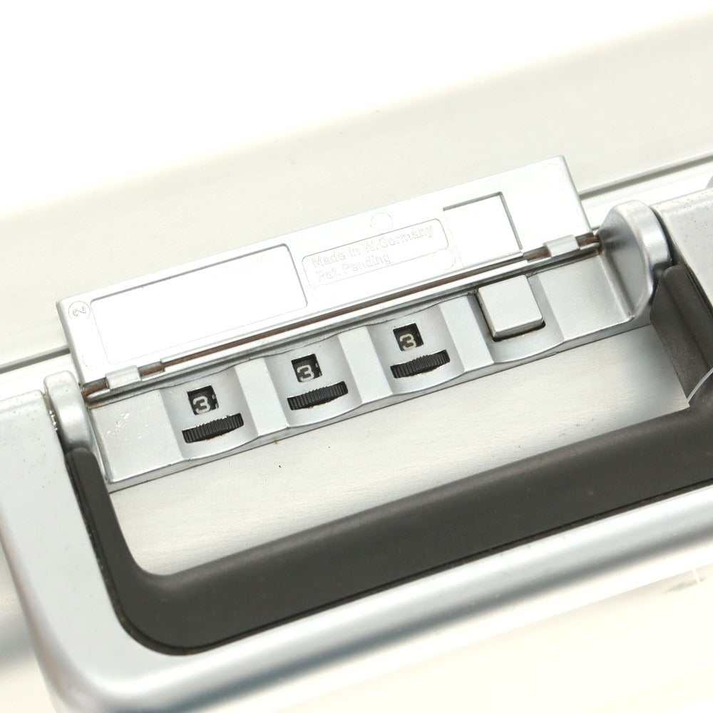 【中古】ゼロハリバートン ZERO HALLIBURTON アルミニウム アタッシュケース シルバー【 状態ランクD 】【 メンズ 】