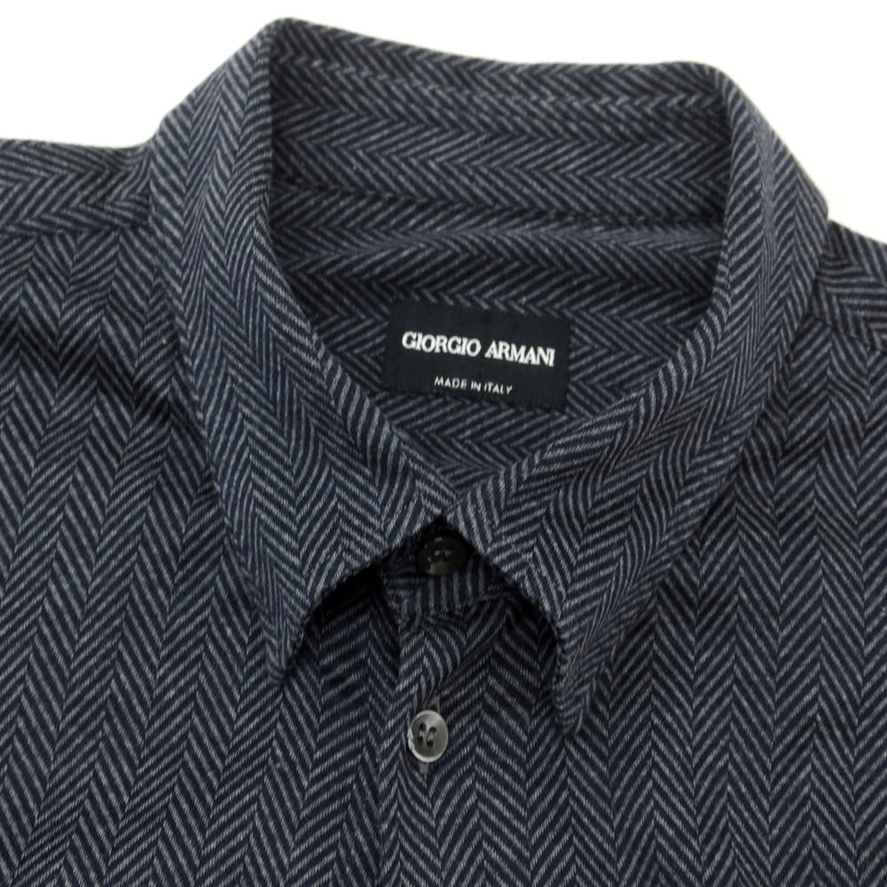 【中古】ジョルジオアルマーニ GIORGIO ARMANI コットン ヘリンボーン織り スナップダウン カジュアルシャツ ネイビーxグレー【 43 】【 状態ランクB 】【 メンズ 】