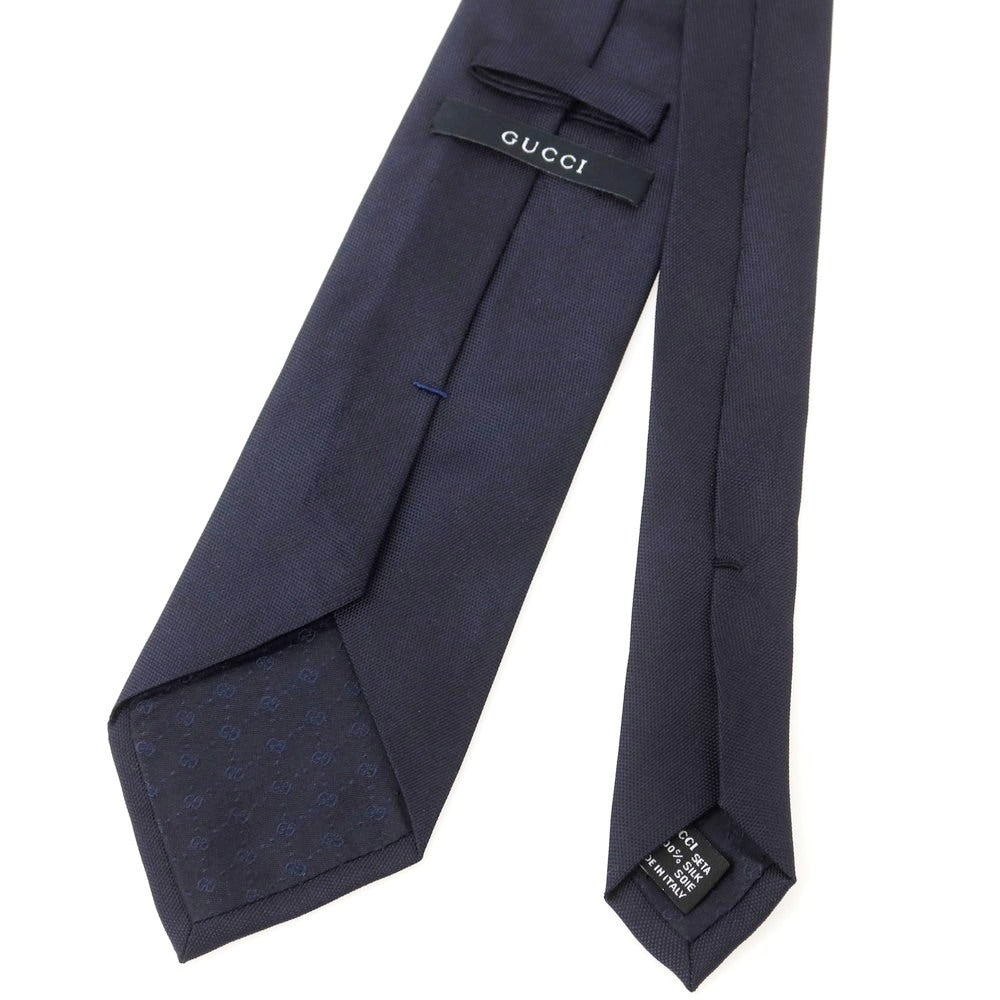【中古】グッチ GUCCI シルク 無地ネクタイ ダークネイビー【 状態ランクB 】【 メンズ 】