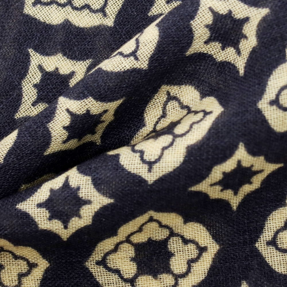 【中古】ペトロニウス PETRONIUS ウールシルク ポケットチーフ ネイビーxライトベージュ【 状態ランクA 】【 メンズ 】