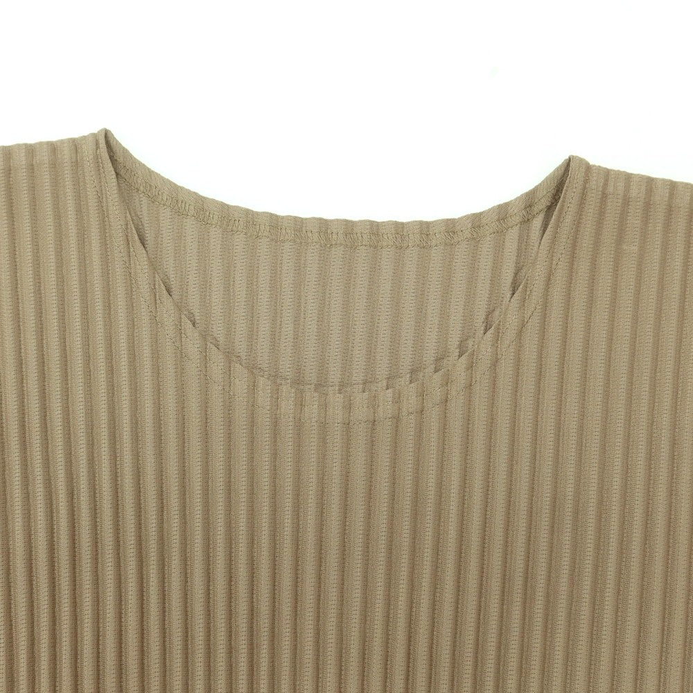 【中古】オム プリッセ イッセイミヤケ HOMME PLISSE ISSEY MIYAKE 2025年秋冬 ポリエステル系 プリーツ 長袖カットソー カーキベージュ系【 表記なし(L位) 】【 状態ランクA 】【 メンズ 】