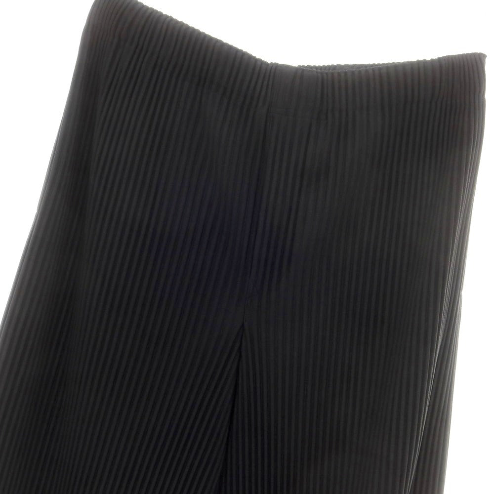 【中古】オム プリッセ イッセイミヤケ HOMME PLISSE ISSEY MIYAKE 2025年春夏 ポリエステル系 プリーツ イージーパンツ ブラック【 表記なし(L位) 】【 状態ランクA 】【 メンズ 】