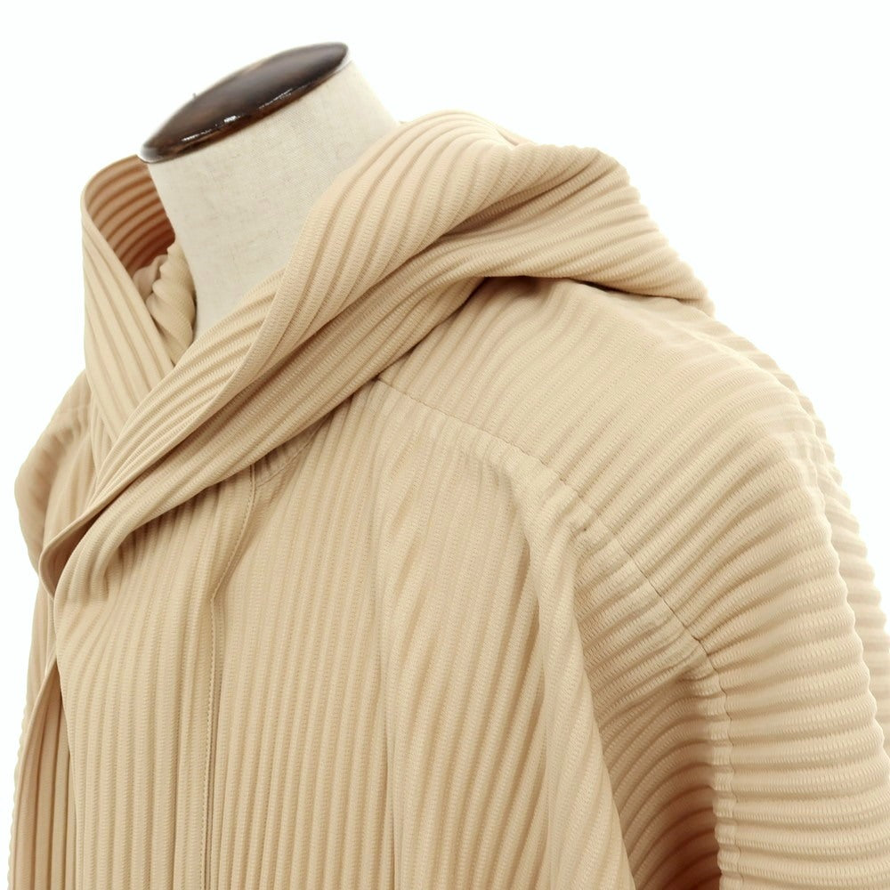 【中古】オム プリッセ イッセイミヤケ HOMME PLISSE ISSEY MIYAKE 2025年秋冬 ポリエステル系 プリーツ フーデッドコート ベージュ【サイズ表記なし(L位)】【 状態ランクA 】【 メンズ 】