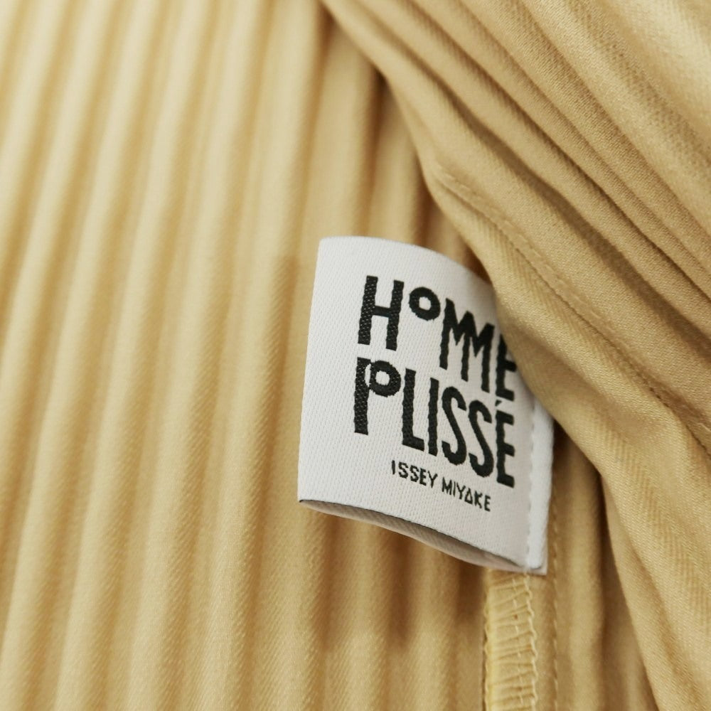 【中古】オム プリッセ イッセイミヤケ HOMME PLISSE ISSEY MIYAKE 2025年秋冬 ポリエステル系 プリーツ 2B カジュアルジャケット イエロー【 表記なし(L位) 】【 状態ランクB 】【 メンズ 】
