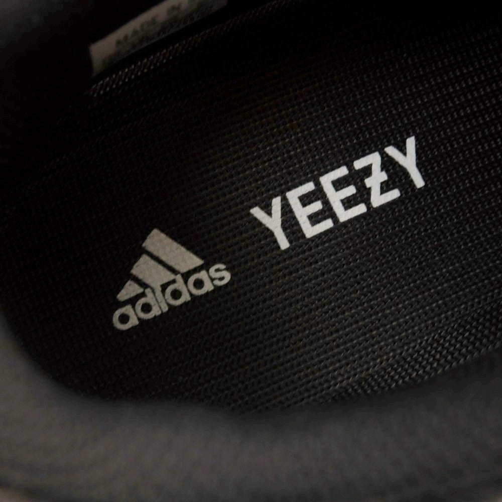 【中古】アディダス adidas YEEZY Boost 700 スニーカー ユーティリティーブラック【 26cm 】【 状態ランクB 】【 メンズ 】