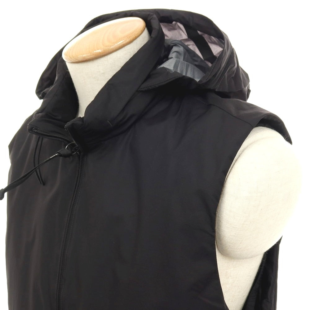 【新品】シーピーカンパニー C.P.Company PERTEX PRIMALOFT ナイロン スタンドカラー ジップアップ 中綿入り ベスト ブルゾン ブラック【サイズS】【 状態ランクN 】【 メンズ 】