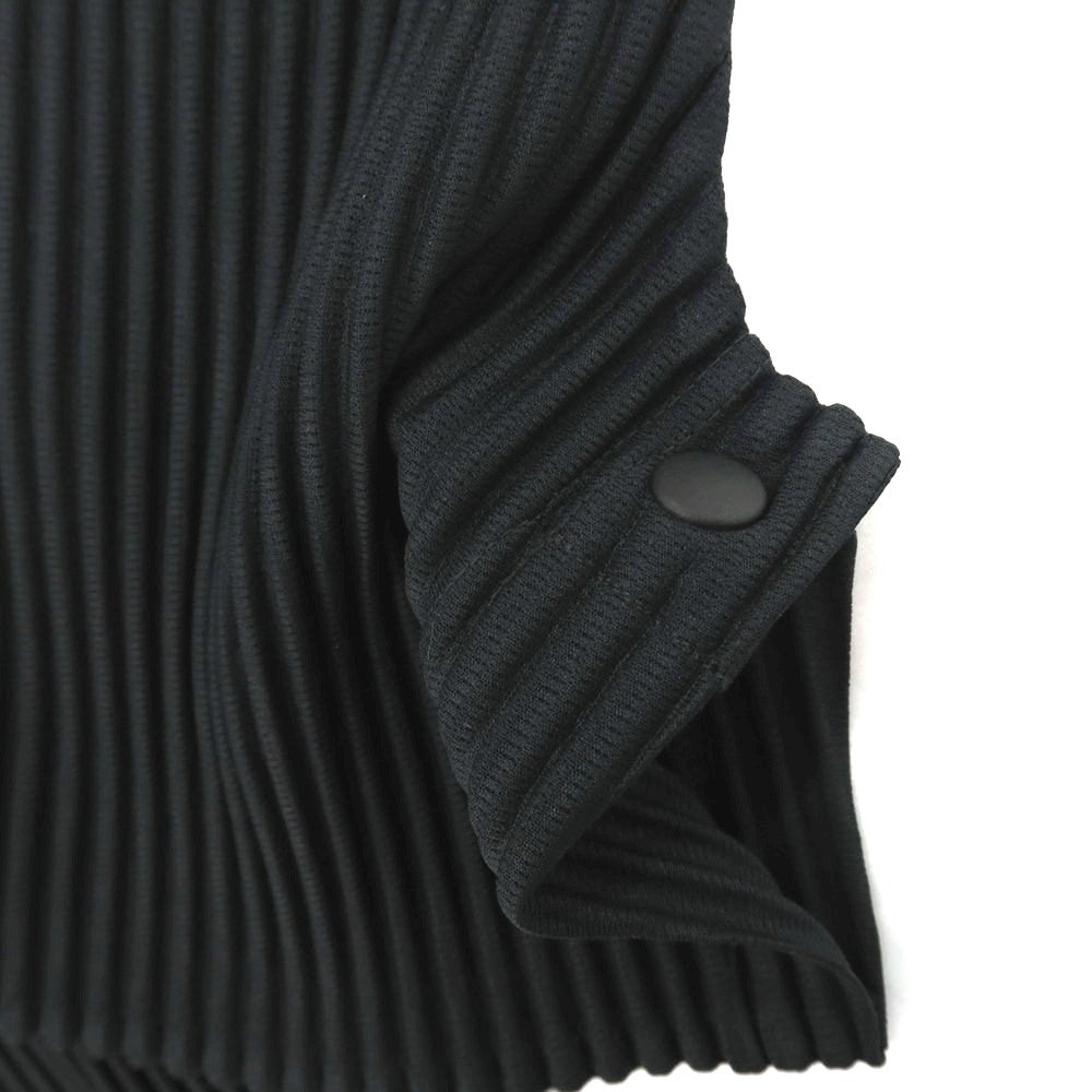 【中古】オム プリッセ イッセイミヤケ HOMME PLISSE ISSEY MIYAKE 2025年秋冬 ポリエステル系 プリーツ 長袖トップ ダークグレー【 表記なし(L位) 】【 状態ランクA 】【 メンズ 】