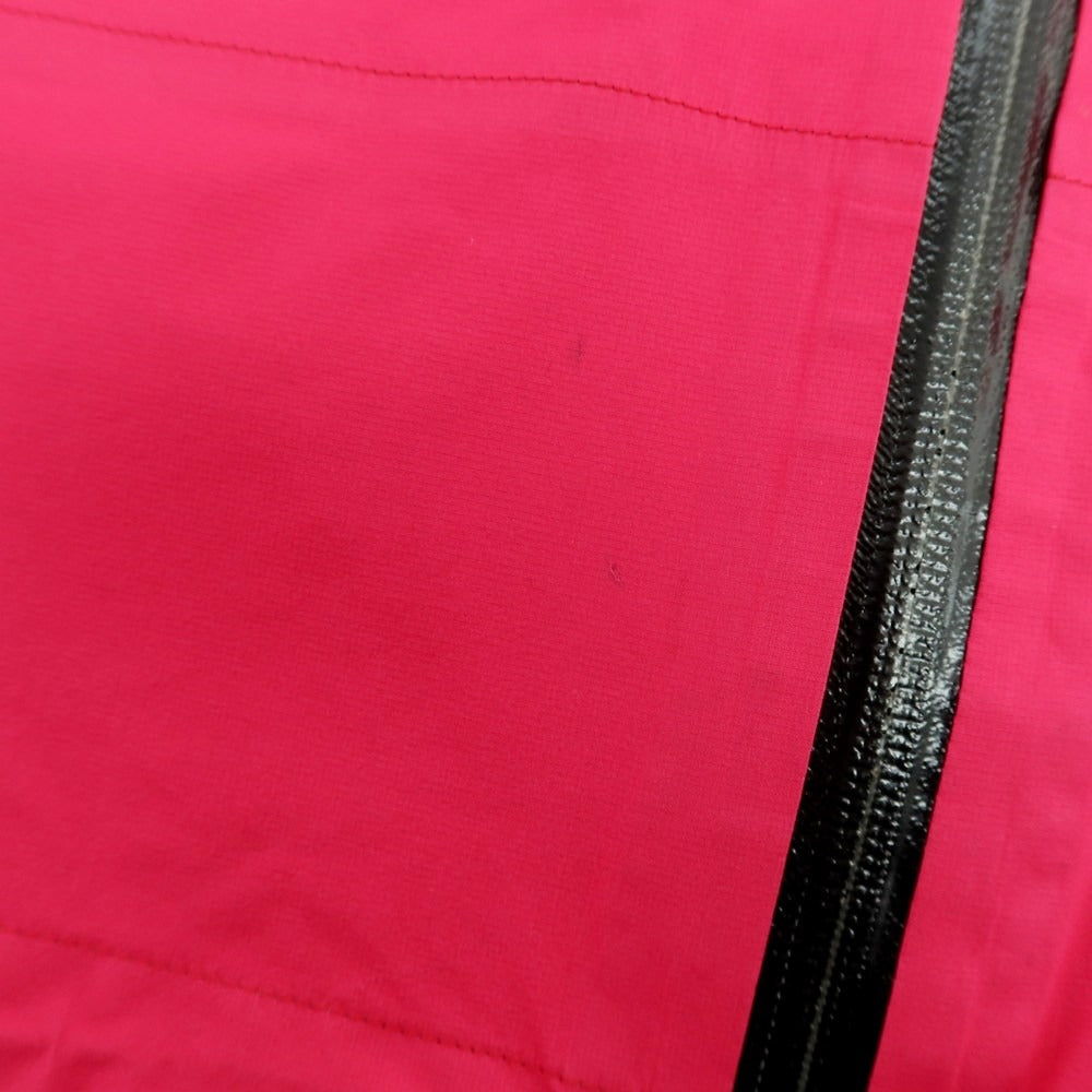 【中古】ザノースフェイス THE NORTH FACE RTG Flight Jacket GORE-TEX ナイロン マウンテンパーカー ピンクxブラック【 S 】【 状態ランクC 】【 メンズ 】