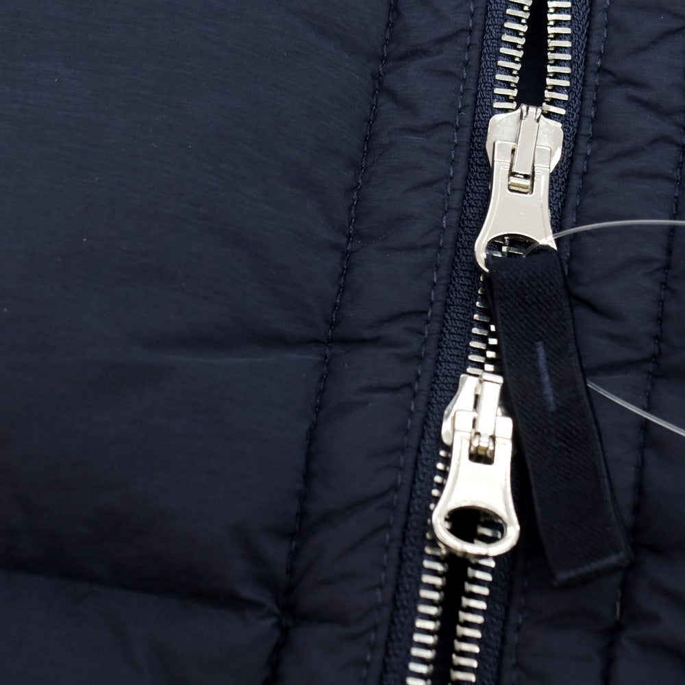 【中古】ストーンアイランド STONE ISLAND ナイロン ダウンジャケット ナイロン ネイビー【サイズS】【 状態ランクB 】【 メンズ 】