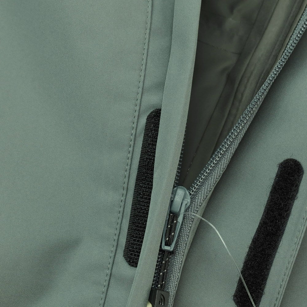 【中古】ザノースフェイス THE NORTH FACE GORE-TEX ポリエステル クラウドジャケット アッシュグリーン【サイズS】【 状態ランクB 】【 メンズ 】