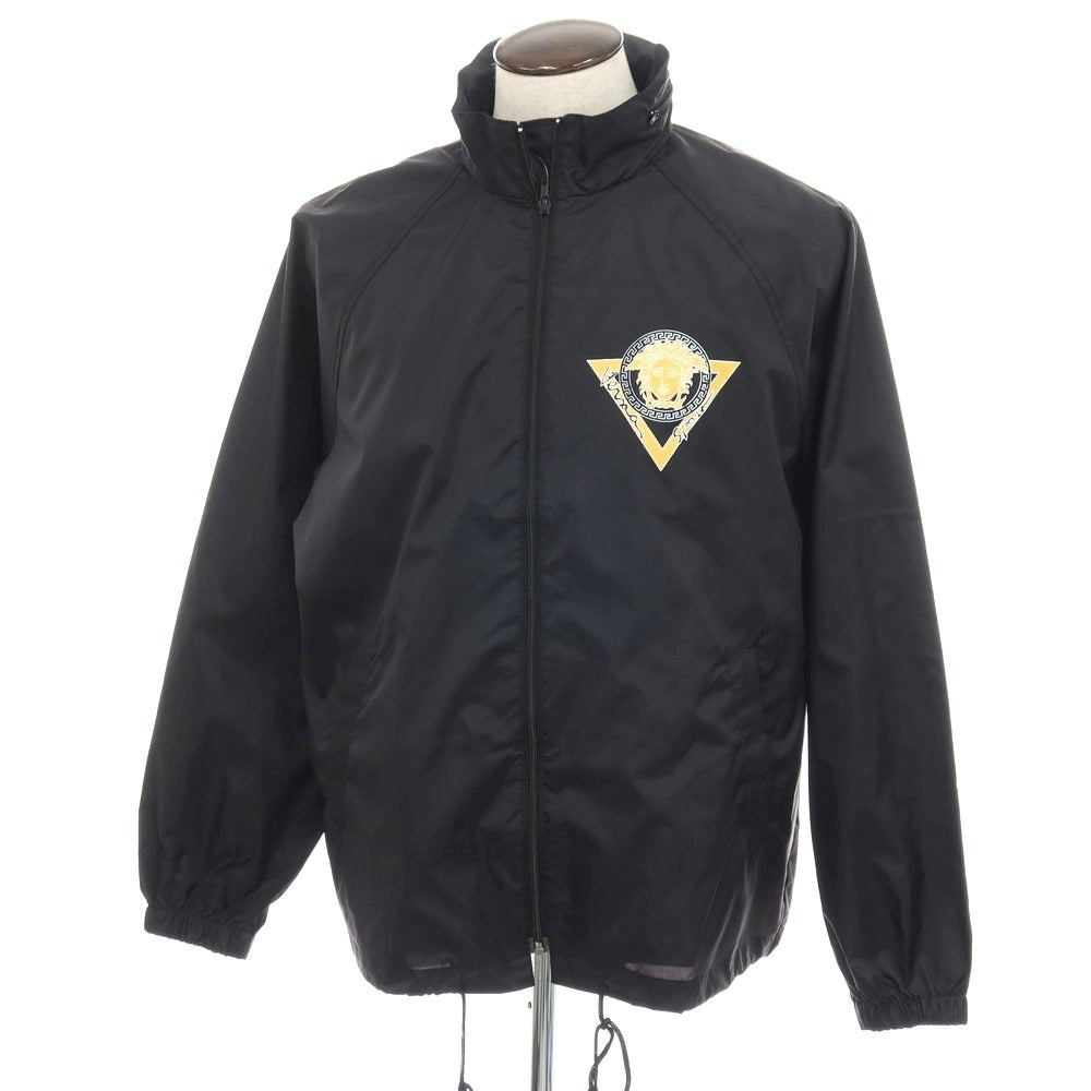 【中古】ヴェルサーチ スポーツ VERSACE SPORT パッカブル ナイロン系 スタンドカラー ブルゾン ブラック【サイズ表記なし(XL位)】【 状態ランクB 】【 メンズ 】