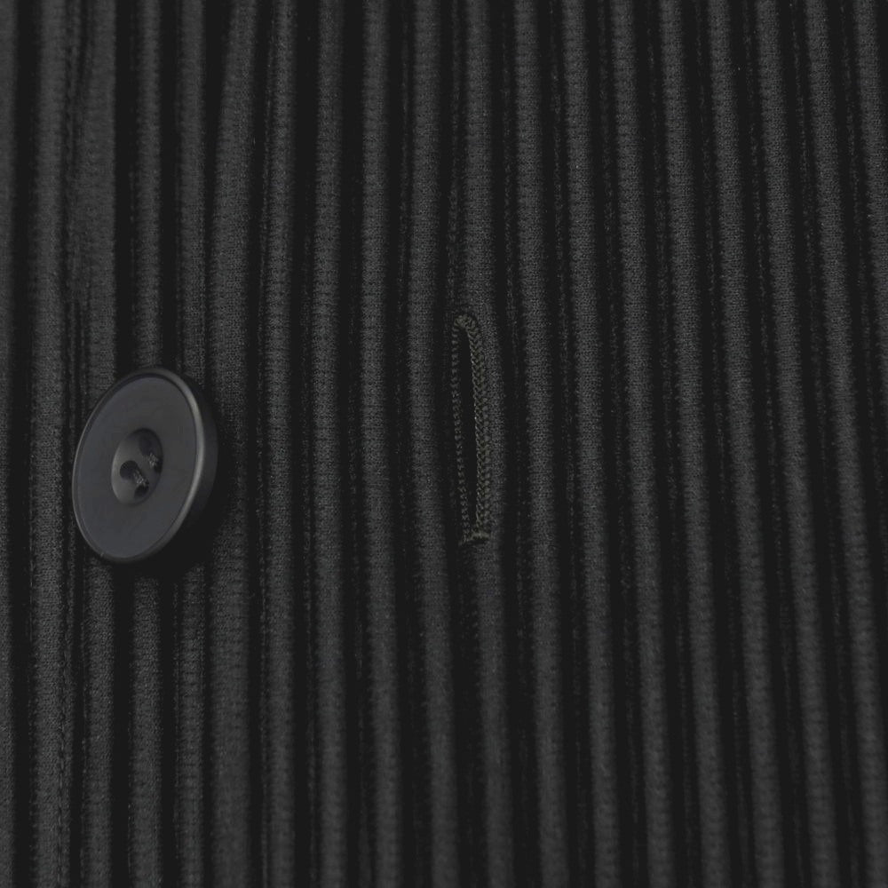 【中古】オム プリッセ イッセイミヤケ HOMME PLISSE ISSEY MIYAKE 2026年春夏 プリーツコート ブラック【サイズ表記なし(L位)】【 状態ランクA 】【 メンズ 】