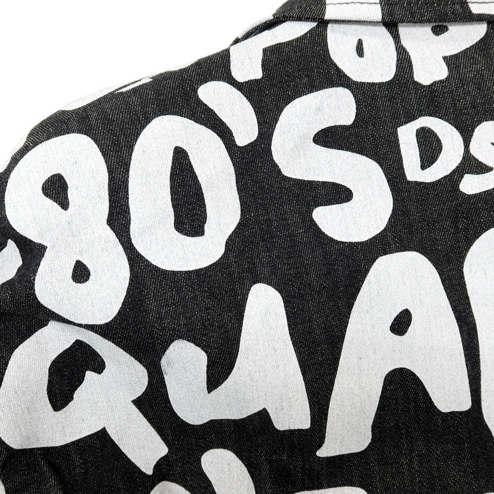 【SALE50%OFF/返品不可】【新品アウトレット】ディースクエアード DSQUARED2 ストレッチ デニム D2 Pop 80’ ロゴプリント ステンカラーコート ブラックxホワイト【 サイズ48 】【 状態ランクN- 】【 メンズ 】