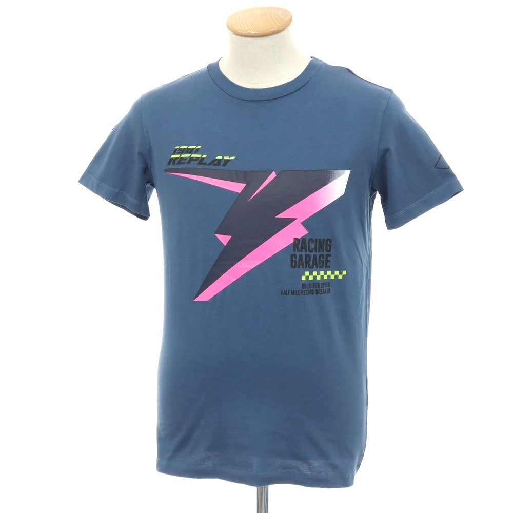 【新品アウトレット】リプレイ REPLAY コットン RACING GARAGE プリント クルーネック 半袖Tシャツ ダルブルー【サイズS】【 状態ランクN- 】【 メンズ 】