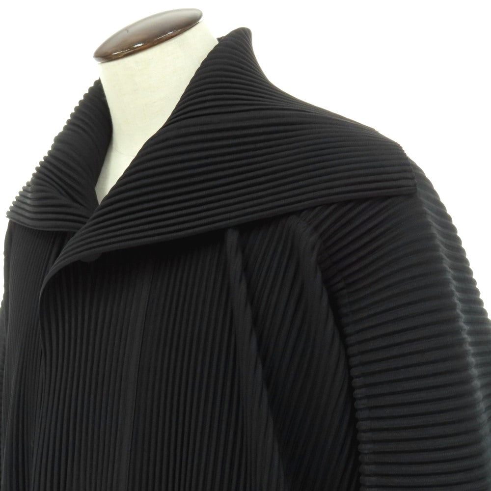 【中古】オム プリッセ イッセイミヤケ HOMME PLISSE ISSEY MIYAKE 2026年春夏 プリーツ加工 ロングコート ブラック【サイズ表記なし(L位)】【 状態ランクA 】【 メンズ 】