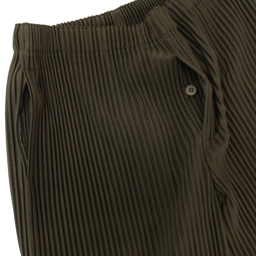 【中古】オム プリッセ イッセイミヤケ HOMME PLISSE ISSEY MIYAKE 2026年秋冬 プリーツ イージーパンツ ダークオリーブ【サイズ表記なし(L位)】【 状態ランクA 】【 メンズ 】