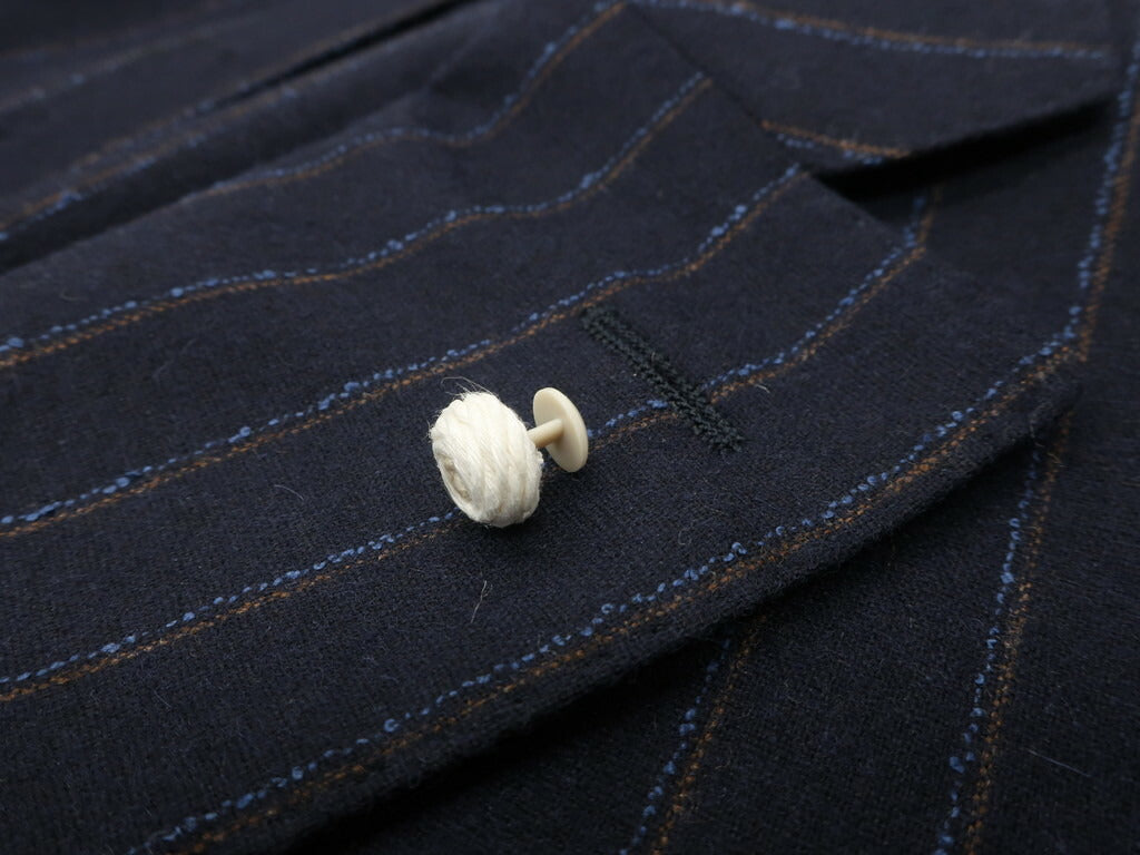 【新品】ルイジ ビアンキ マントヴァ Luigi Bianchi Mantova テーラードジャケット
ネイビー×ブラウン×ブルー【サイズ52】【NVY】【A/W】【状態ランクN】【メンズ】 EPD