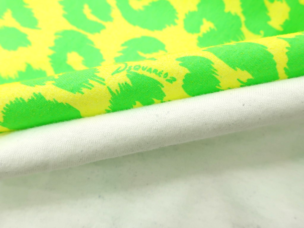 【新品アウトレット】ディースクエアード DSQUARED2 半袖Tシャツ
ホワイト×ブルー×イエロー【サイズXS】【WHT】【S/S】【状態ランクN-】【メンズ】 EPD