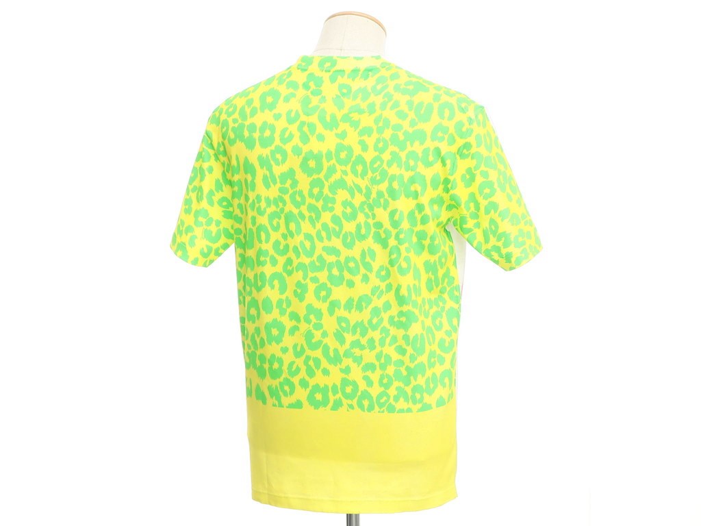 【新品アウトレット】ディースクエアード DSQUARED2 半袖Tシャツ
ホワイト×ブルー×イエロー【サイズXS】【WHT】【S/S】【状態ランクN-】【メンズ】 EPD