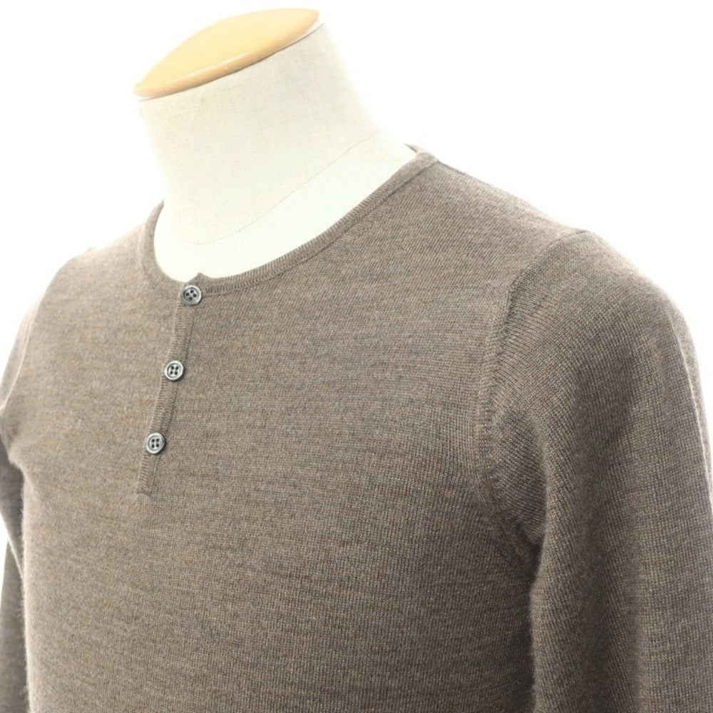 【中古】アレッサンドロルッピ Alessandro Luppi プルオーバーニット
アッシュブラウン【サイズ44】【BRW】【A/W】【状態ランクB】【メンズ】
【779190】 EPD