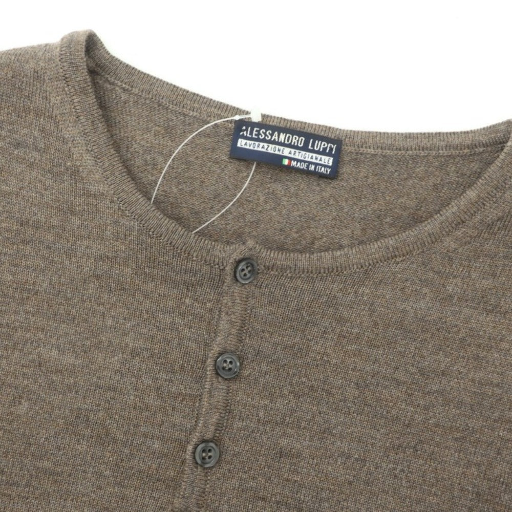 【中古】アレッサンドロルッピ Alessandro Luppi プルオーバーニット
アッシュブラウン【サイズ44】【BRW】【A/W】【状態ランクB】【メンズ】
【779190】 EPD