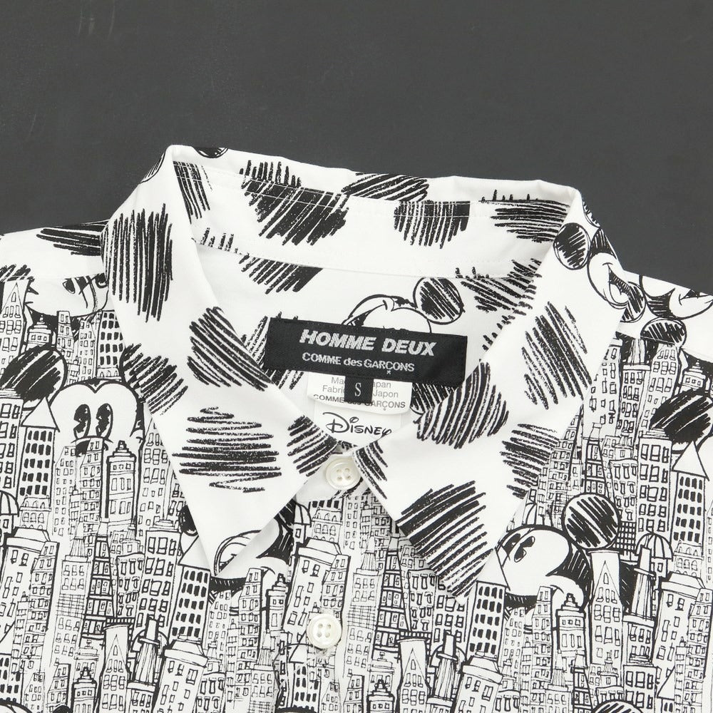 【中古】【未使用】コムデギャルソン オムドゥ COMME des GARCONS HOMME DEUX 2022年春夏 Disneyコラボ カジュアルシャツ
 ホワイトxブラック【サイズS】【WHT】【S/S/A/W】【状態ランクS】【メンズ】
【769793】 EPD