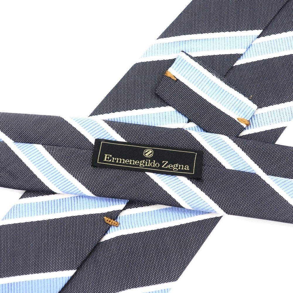 【中古】エルメネジルドゼニア Ermenegildo Zegna ストライプ柄ネクタイ
ネイビーxライトブルー【サイズ-】【NVY】【S/S/A/W】【状態ランクB】【メンズ】
【778996】 APD