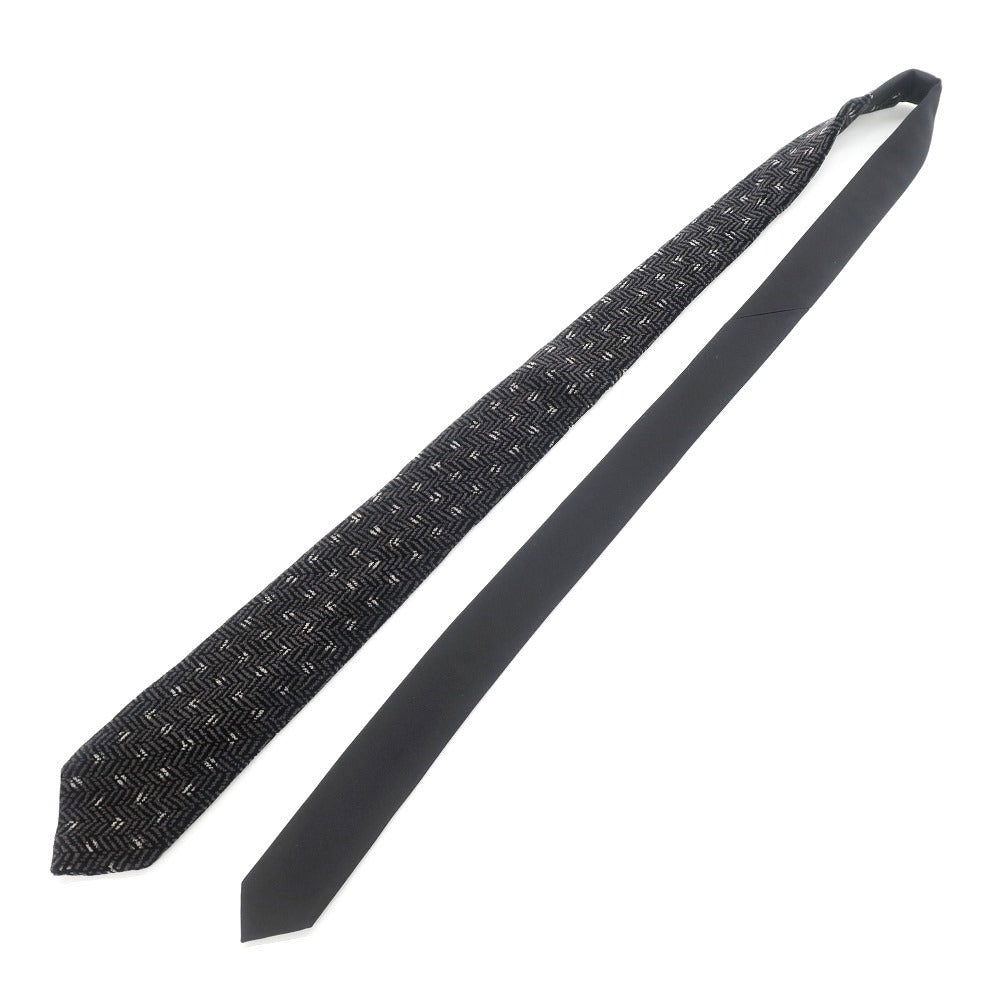 【中古】ジョルジオアルマーニ GIORGIO ARMANI ストライプ柄ネクタイ
 ブラックxグレー【サイズ-】【BLK】【A/W】【状態ランクB】【メンズ】
【778977】 BPD