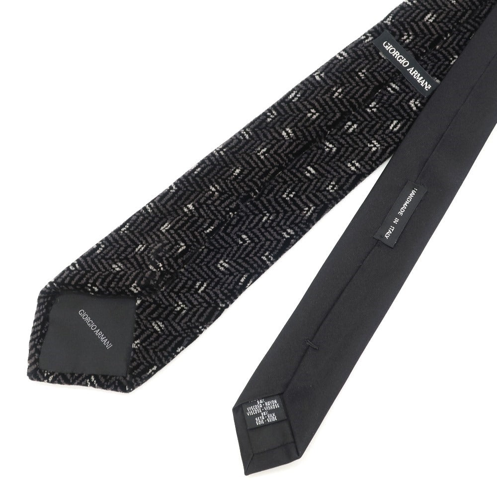 【中古】ジョルジオアルマーニ GIORGIO ARMANI ストライプ柄ネクタイ
 ブラックxグレー【サイズ-】【BLK】【A/W】【状態ランクB】【メンズ】
【778977】 BPD