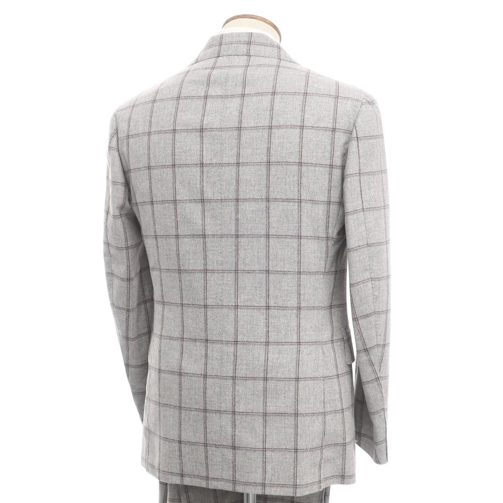 【新品アウトレット】スティレ ラティーノ STILE LATINO 3つボタンスーツ
ライトグレーxレッド【サイズ48】【GRY】【A/W】【状態ランクN-】【メンズ】
【778897】 BPD