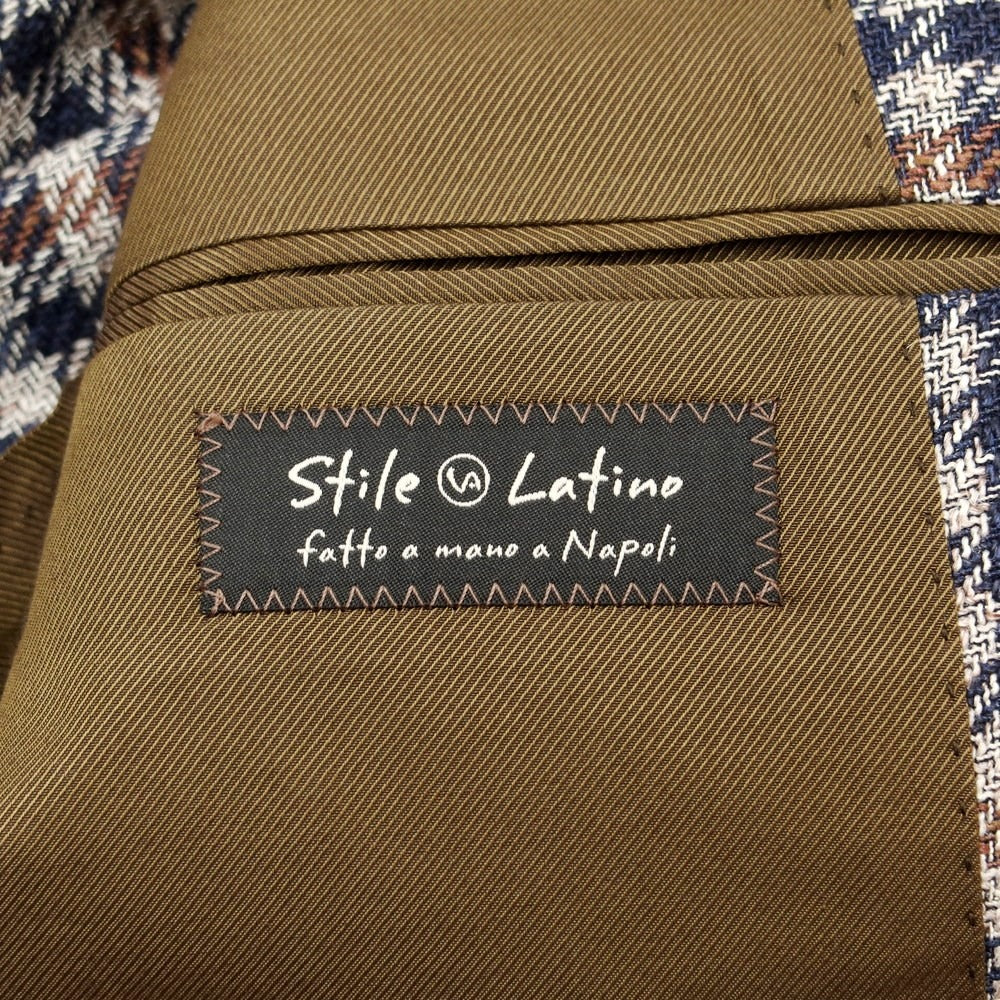 【新品】スティレ ラティーノ STILE LATINO カジュアルジャケット
オフホワイトxネイビーxブラウン【サイズ42】【BEI】【S/S】【状態ランクN】【メンズ】
【769772】 DPD