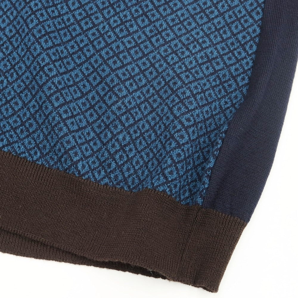 【新品】スカリオーネ SCAGLIONE ニットベスト
ネイビーxブルーxブラウン【サイズM】【NVY】【A/W】【状態ランクN】【メンズ】
【769873】 APD