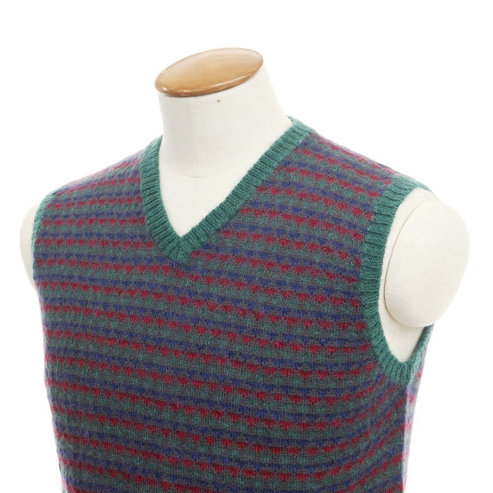 【新品】スカリオーネ SCAGLIONE ニットベスト
グリーンxネイビーxレッド【サイズM】【GRN】【A/W】【状態ランクN】【メンズ】
【769873】 APD