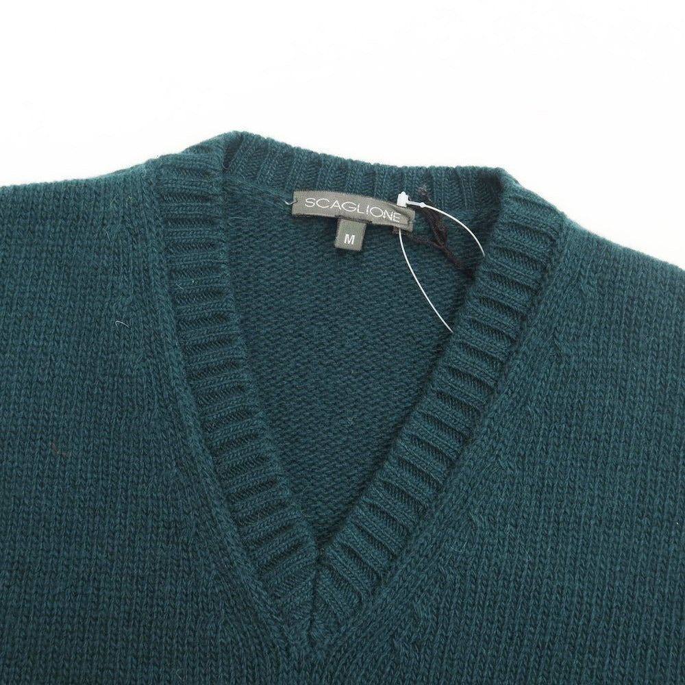 【新品】スカリオーネ SCAGLIONE ニットベスト
ダークグリーン【サイズM】【GRN】【A/W】【状態ランクN】【メンズ】
【769873】 APD